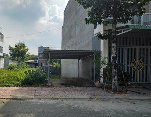 bán gấp lô đất sổ hồng riêng. giá 800 triệu gần quốc lộ 13 bình dương