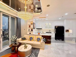 cần bán căn hộ 3 phòng ngủ l4 view thành phố vinhomes central park thu hà