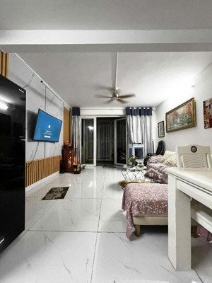 bán nhà hẻm xe hơi 111 tân hải, phường 13, tân bình (5,5*13), khu etown giá chỉ hơn 7 tỷ?