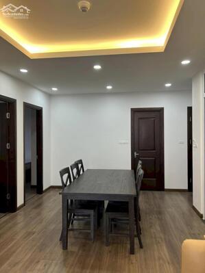 cho thuê chung cư A10 Nam Trung Yên, 100m 3 phòng ngủ, đủ đồ 18 triệu