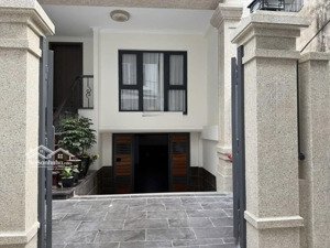 95m2 - mặt tiền 5.5m - 29.5tỷ - 11 căn hộ cao cấp full nội thất - 7t thang máy - ở kết hợp cho thuê