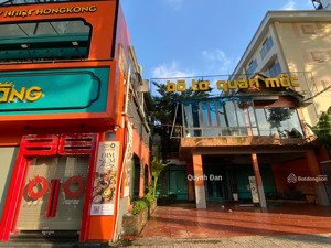 khan hiếm- 2 mặt tiền nguyễn thị minh khai, q1 . dt: 8.3x23.5m, 2 tầng - hđt: 200 tr/th. giá 96 tỷ