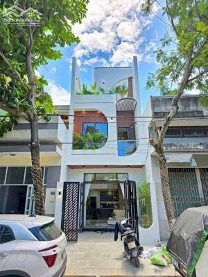 CHÍNH CHỦ BÁN NHÀ MT gần Trường TH Long Trạch 1, Long An, 2 tỷ 2/95m2, SHR