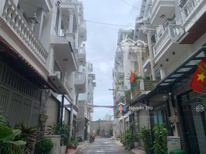 bán đất hẻm nhựa 6m dt. 4 x 13m shr