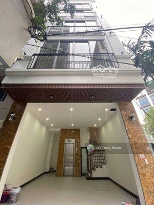 hơn 7 tỷ nhà đẹp 6 tầng thang máy 40m mặt tiền rộng gần đường cổ linh, aeon, hồ ben