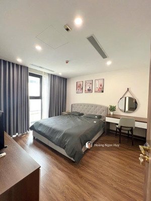 bán căn hộ chung cư 113m2 sunshine center, phạm hùng. lh: 