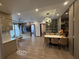 em chính chủ bán căn hộ t183108 cực kì thiện trí mong sớm gặp khách