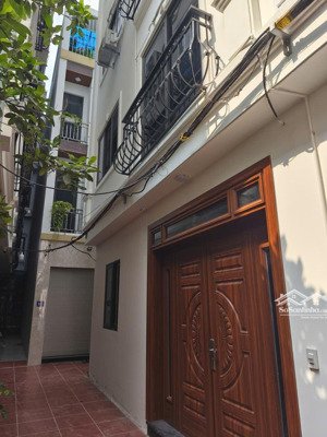 chính chủ bán nhà 5 tầng kim chung, hoài đức giá chào bán 4,65 tỷ