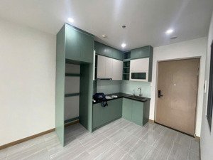 bán căn hộ bcons green topaz, 2,2 tỷ, 52m2, 2pn2wc, dĩ an, bình dương, view làng đại học thoáng mát