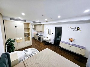 chính chủ bán cắt lỗ căn studio dt 27,3m2, giá 2,32 tỷ bao phí toà cao cấp masteri west heights