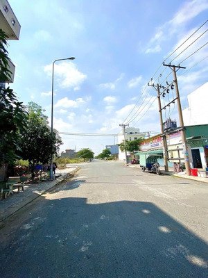 bán đất đối diện kcn ponchen 2, shr, đường ô tô, 1tỷ2