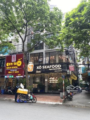 cực hiếm ! cho thuê nhà phố dương khuê, diện tích: 85m/ sàn, gồm 3tầng, mặt tiền : 8m.giá : 60tr/th