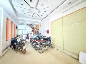 bán nhà pháo đài láng 70m2 x5 t mt 4m phân lô ô tô tránh kinh doanh sầm uất giá: 23,2 tỷ