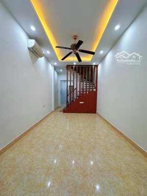 cần bán căn nhà phố trương định: dt 36m2, giá 6.7 tỷ. nội thất mới đủ chỉ vào ở