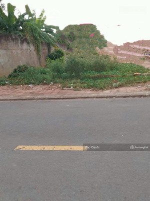 cần bán gấp đất đ. việt cúc, p2, gò công, tiền giang gần chợ long thuận, 120m2/550tr, shr, đất thổ