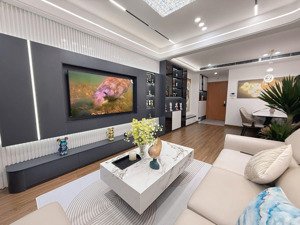 có slot ô tô cho thuê nhiều căn hộ 2pn, 3pn, 4pn full đồ đẹp ở goldmark city chỉ từ 13 triệu/tháng