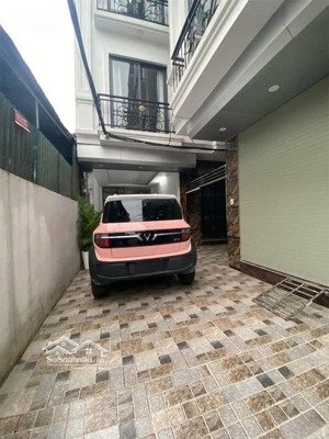 b.án nhà riêng 5 tầng ô tô vào, tại lai xá, g.ía cực tốt 5.95 tỷ