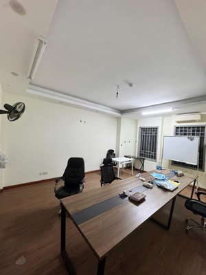 cho thuê bt 1pn, 6 triệu/th, 65m2 tại a9 lô 13 kđt định công, hoàng mai, hà nội giá siêu hời