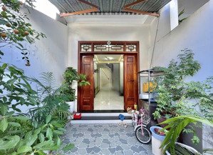 ac cho thuê nhà 3 tầng hẻm dã tượng, nam nha trang