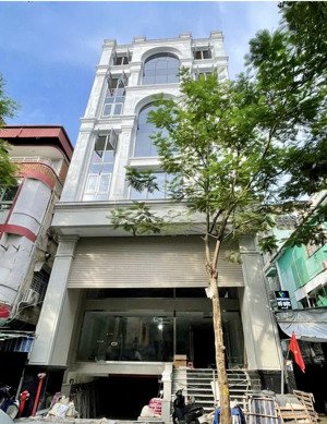 bán toà văn phòng 7 tầng mặt phố nguyễn chí thanh, phái đài láng - 42 tỷ, dt 75m, mt 5.5m