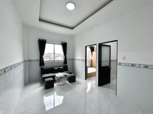 chdv, chung cư mini mới 100% 2pn full nội thất có thang máy gần q5-q1-q3-q4-q7-q10 di chuyển 5-7p