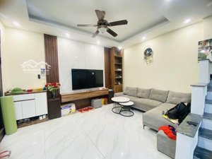 bán gấp nhà dân xây định công thượng 72m 4 tầng giá chào hơn 8 tỷ