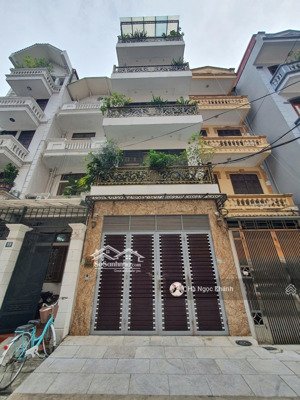 (hàng kín) phân lô hàm nghi - 18,6 tỷ: 67m, mt 4,2m - 4 tầng đẹp - 2 thoáng - gara ô tô