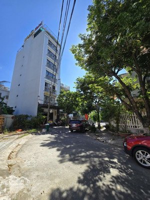 đất tặng nhà 2 tầng cũ phước trường 7, sơn trà. diện tích 80m2. hướng tây bắc. giá 11 tỷ