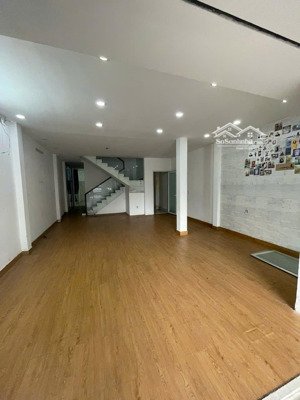 nguyên căn 3 lầu ngang 5,5m tại đường số tân quy