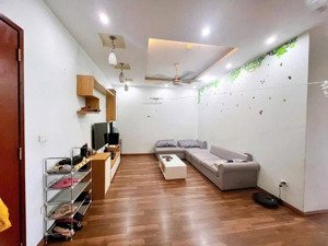 chính chủ bán căn góc tầng trung tại nam đô complex giá tốt! lh o848123626
