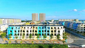 shophouse lacelia đối diện phố đi bộ, view xem pháo hoa mỗi ngày cuối tuần, phù hợp để kinh doanh