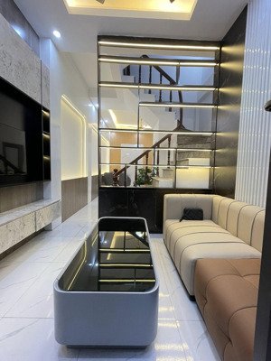 rực rỡ: đào tấn 29m2/35m2, 4t, mới đẹp, full nt, ở sướng, 4pn, ngõ thông thoáng, tt ba đình