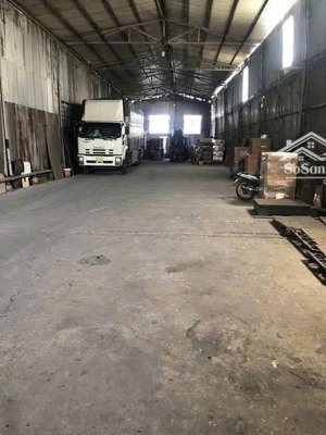 cho thuê kho diện tích 750m mặt tiền đường phan văn hớn quận 12