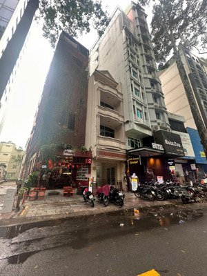 chính chủ bán nhà mt số 11 bùi thị xuân, p.bến thành, quận 1. (4x24m) giá 65 tỷ tl. đoạn đẹp nhất