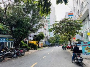 duy nhất 1 căn còn sót lại mặt tiền đường 79 tân quy, quận 7 - ngang 8m - cn 144m2 chỉ 30 tỷ