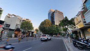 bán nhà 2 tầng mặt tiền đinh tiên hoàng, p. đa kao, q.1 giá nhỉnh 21 tỷ