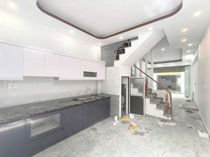 bán nhà 3 tầng mới xây tại phấn dũng hưng đạo dương kinh