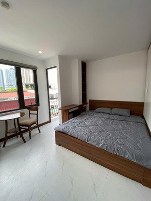 cho thuê chung cư mini tại đường mễ trì hạ, 5,5 triệu, 30 m2, giá cực chất, view đẹp