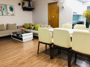 chính chủ tôi cần bán gấp căn hộ ( 3pn 102m²) chung cư intracom2 cầu diễnsổ đỏ,bao phí.gía 5,85 tỷ.