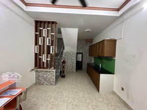 nhà đẹp phúc lợi, 4 tầng, 35m2, nhà dân xây, 5. 05 tỷ. cập nhật giá 16/8