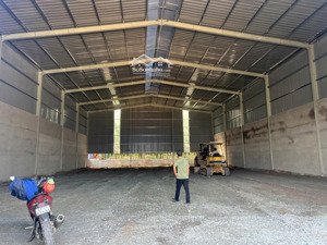 cho thuê xưởng tân uyên 