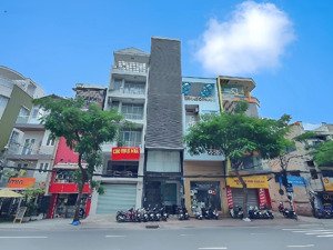 văn phòng siêu rẻ ! 56m2 giá 12,5 triệu