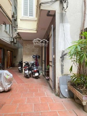 gần đại học thương mại - 5 tầng mt 5m - 2 thoáng - giá 7.2 tỷ