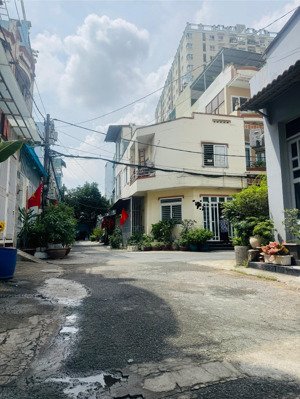 nhà đẹp 4 tầng kiên cố phan huy ích tân bình - dt 4m x 22m - đường nhựa 12m