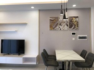 cần bán gấp căn hộ saigonres plaza, diện tích 65m2, sổ sẵn, lh 