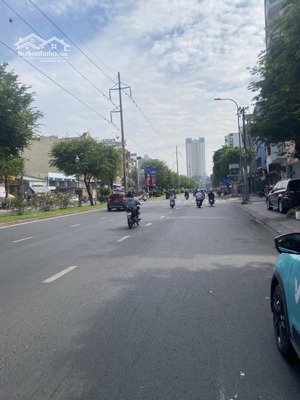 chdv 14 phòng, hồng bàng q6, ngang 7.15m, 101m2, dòng tiền 40 triệu