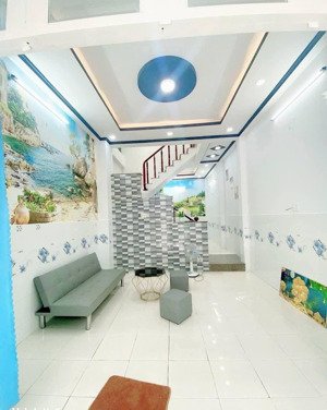 chính chủ gửi bán nhà tân sơn hòa - shr vay bank thoải mái - giá 3ty8 còn thương lượng!