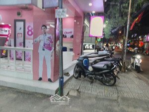 cc cho thuê nnc 5 tầng sàn trống, nhà mới kdtd vỉa hè 4m, đường trần hưng đạo p7 q5, chỉ 55tr/tháng