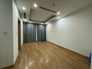 chính chủ cần bán căn hộ 2pn 82m2 giá siêu hời 8 tỷ tại chung cư hinode city, minh khai, hà nội