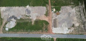 cần bán gấp giá sốc lô đất ngay mt đường dt750 dầu tiếng, bình dương, dt 250m2 giá 1.15 tỷ quá rẻ